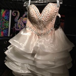 Terrani Couture White Prom/Homecoming Dress